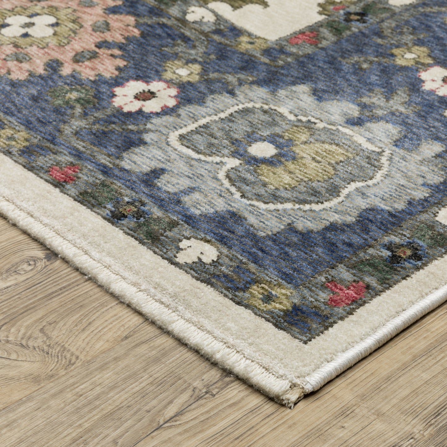 Oriental Weavers Hastings HA01E Ivory Blue Casual Power-Loomed Rug