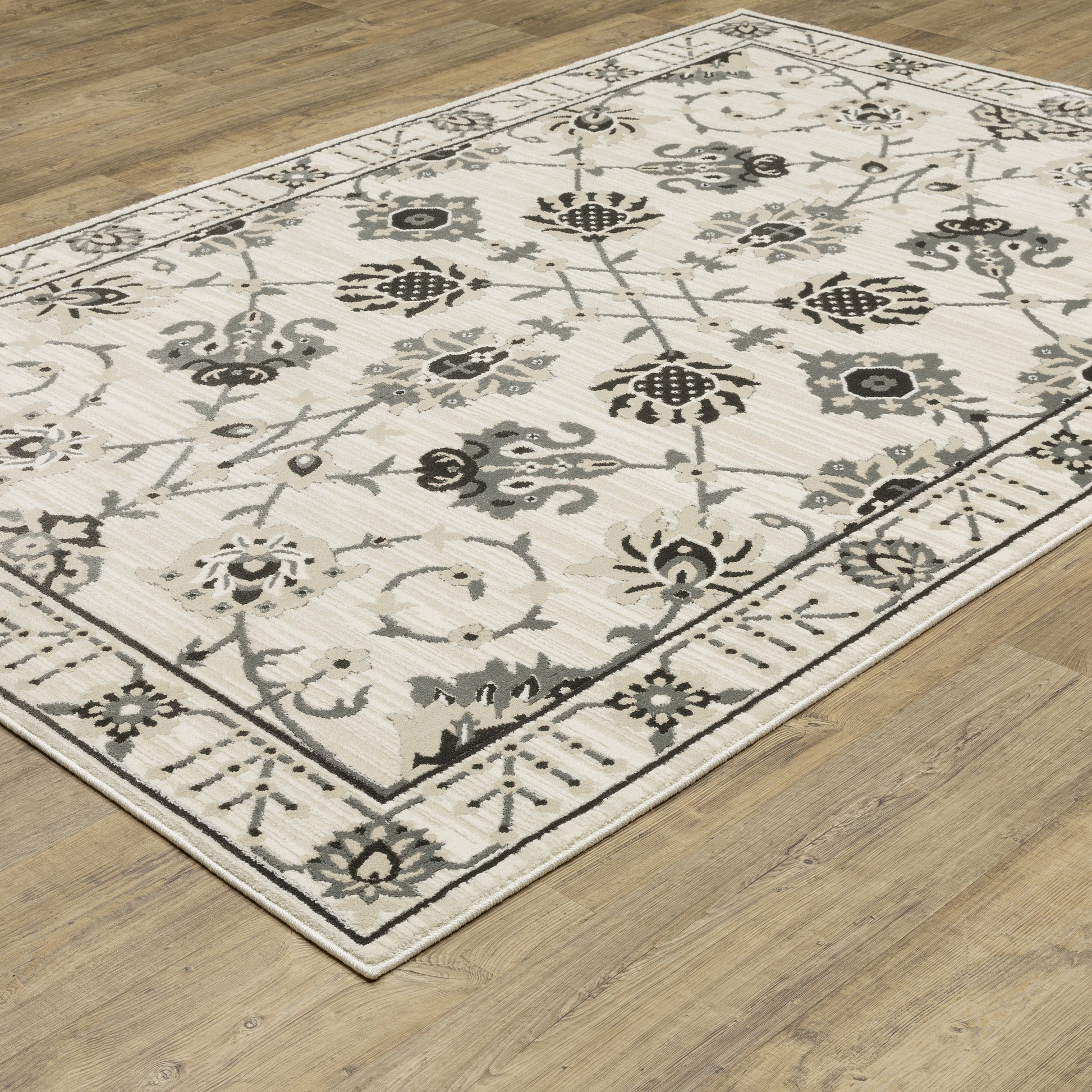 Oriental Weavers Raylan RAY03 Ivory Casual Power-Loomed Rug