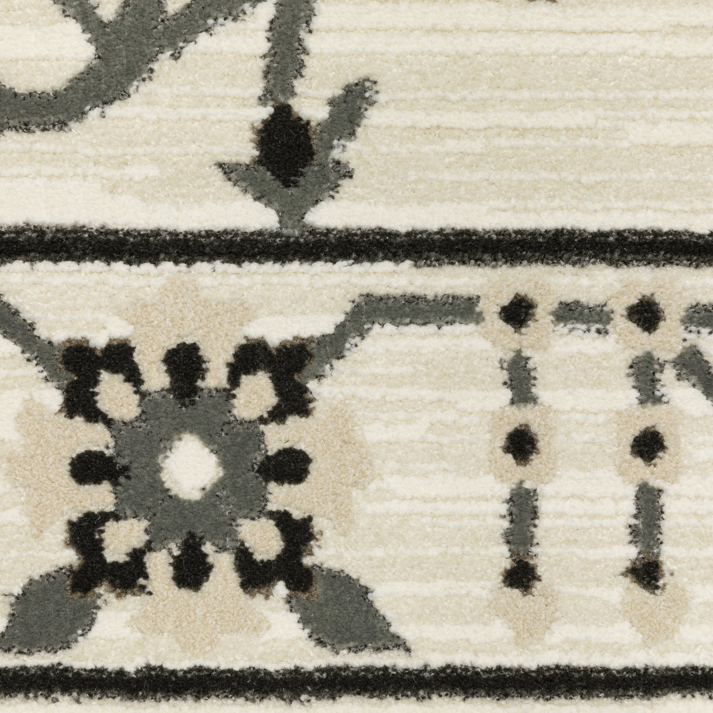 Oriental Weavers Raylan RAY03 Ivory Casual Power-Loomed Rug