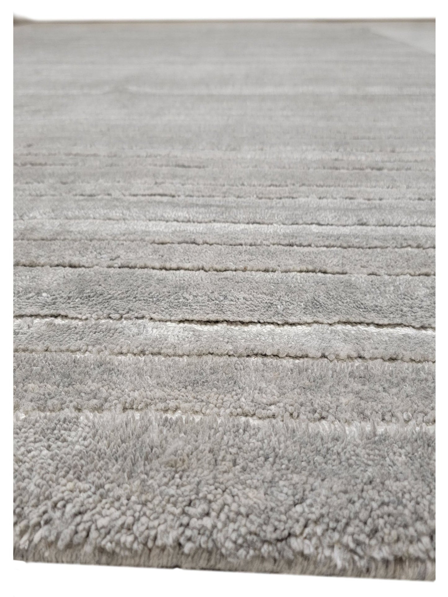 Artisan Liv Silver White Transitional Loom Rug - Rugs - Artisan - Atlanta Designer Rugs