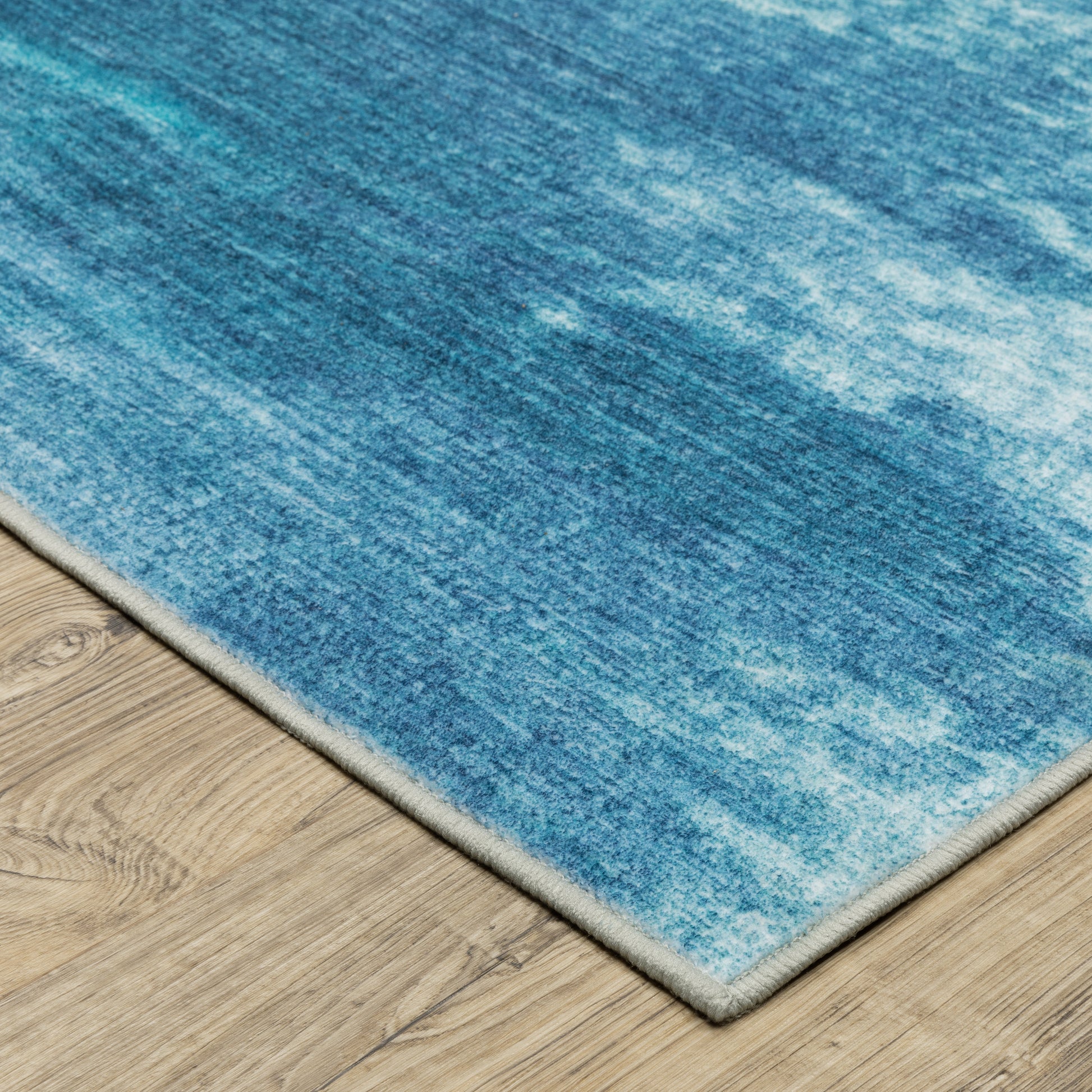 Oriental Weavers Sumter SUM10 Blue Washable Machine-Print Rug