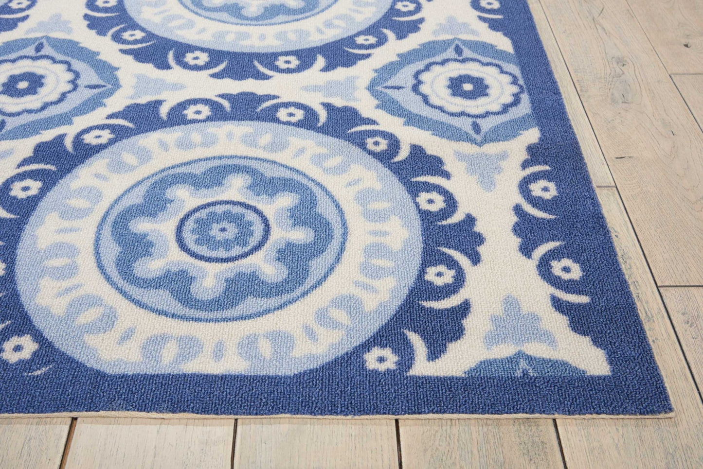 Waverly Sun N Shade SND16 Navy Contemporary Machinemade Rug - Rugs - Waverly - Atlanta Designer Rugs