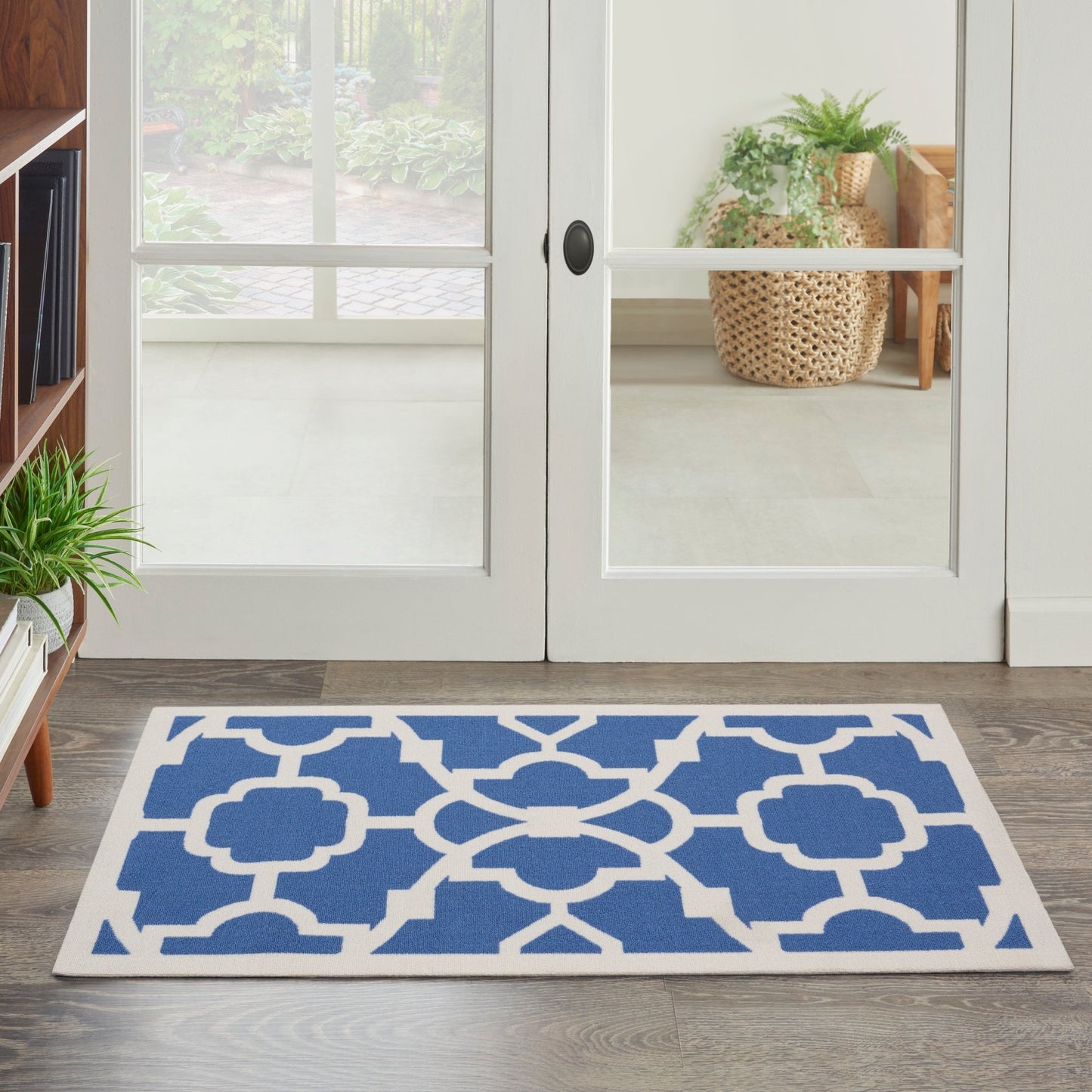 Waverly Sun N Shade SND04 Lapis Transitional Machinemade Rug - Rugs - Waverly - Atlanta Designer Rugs