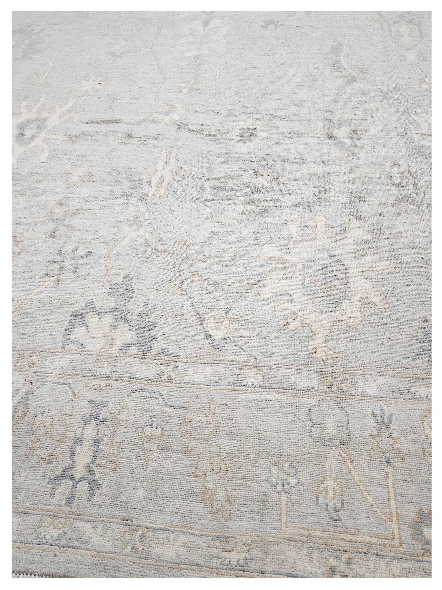 Artisan Patricia Silver Silver Traditional Knotted Rug - Rugs - Artisan - Atlanta Designer Rugs