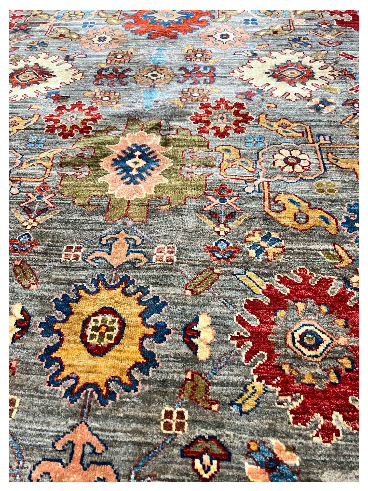 Artisan Leelee  Grey Grey Traditional Knotted Rug