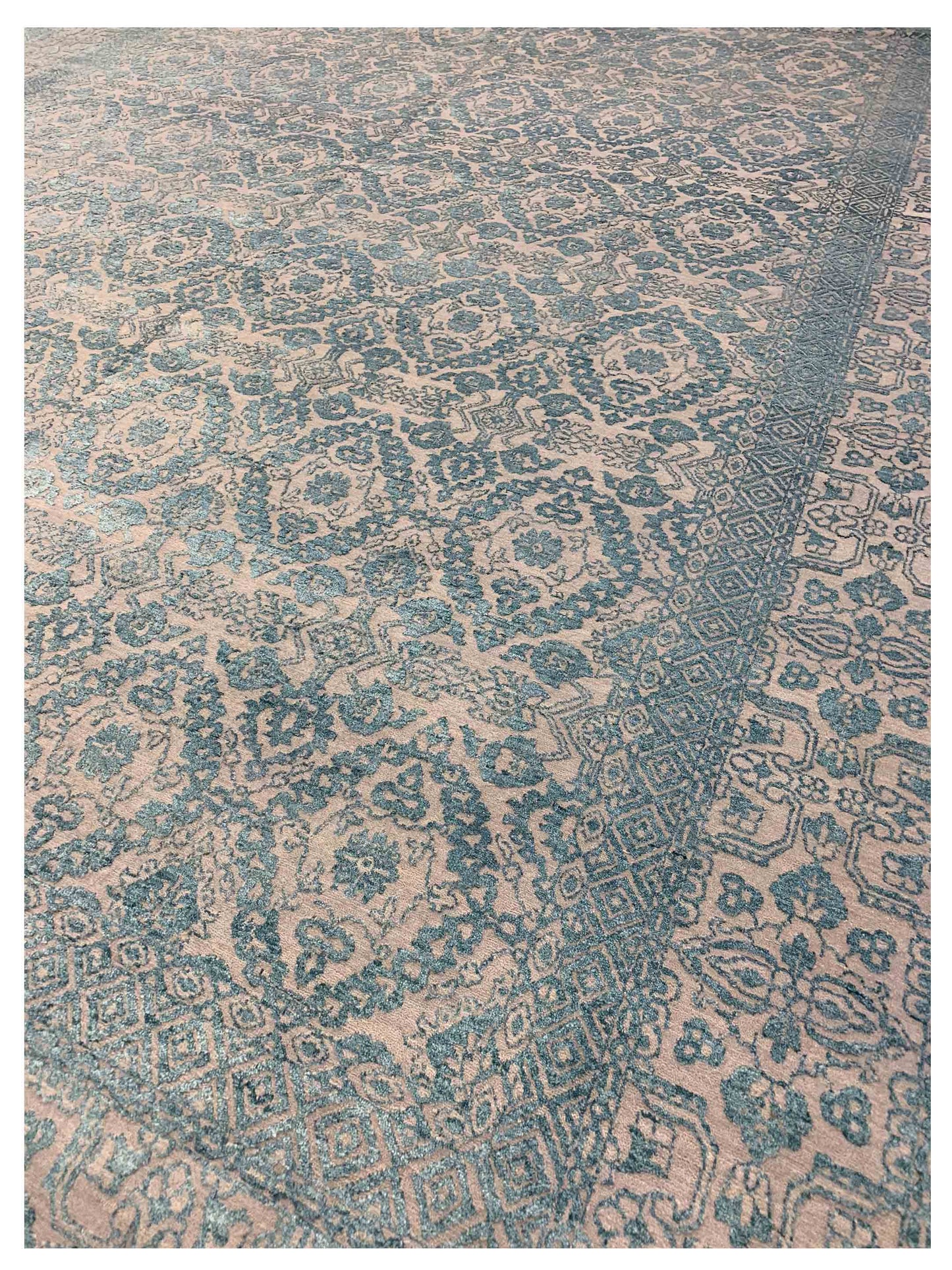 Artisan Victoria  Beige Lt.Blue Modern Knotted Rug