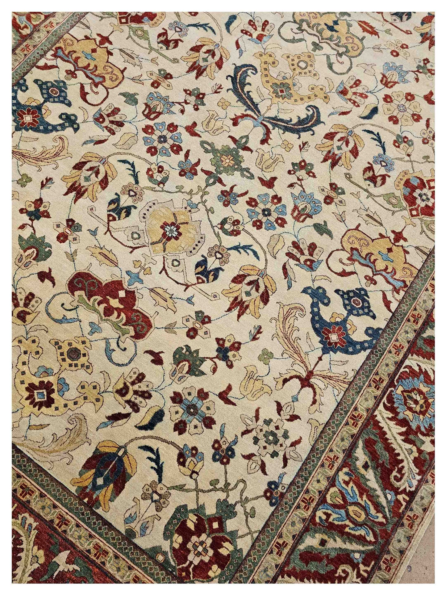 Artisan Gwyneth  Ivory Red Traditional Knotted Rug