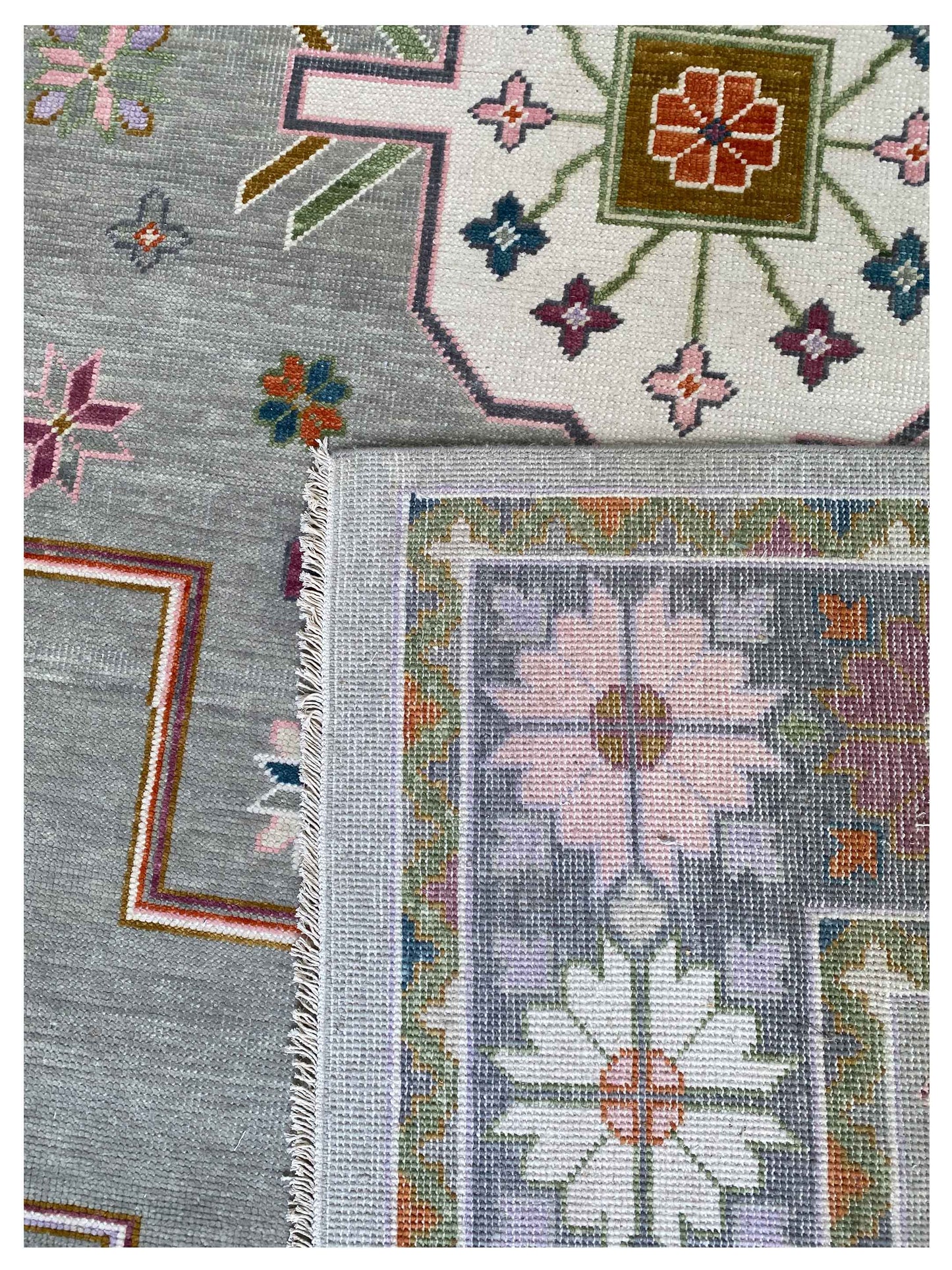 Artisan Blossom  Grey DK.Grey Traditional Knotted Rug