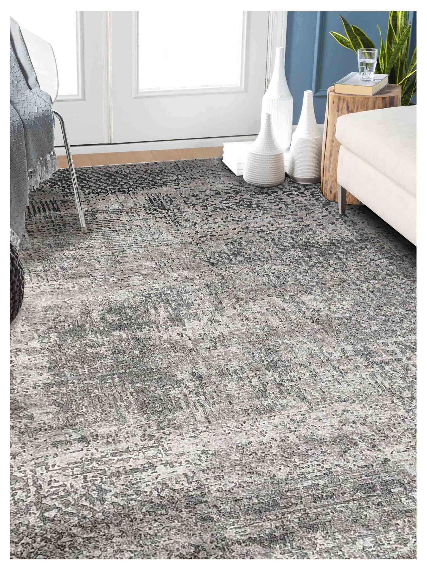 Artisan Mary  Grey Silver Contemporary Knotted Rug