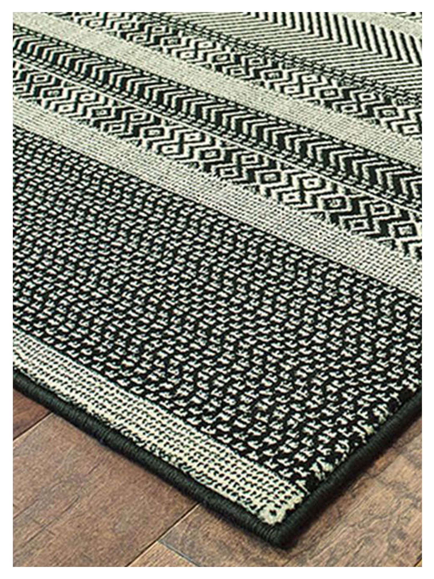 Oriental Weavers LUNA 1802K Black Ivory Casual Machinemade Rug