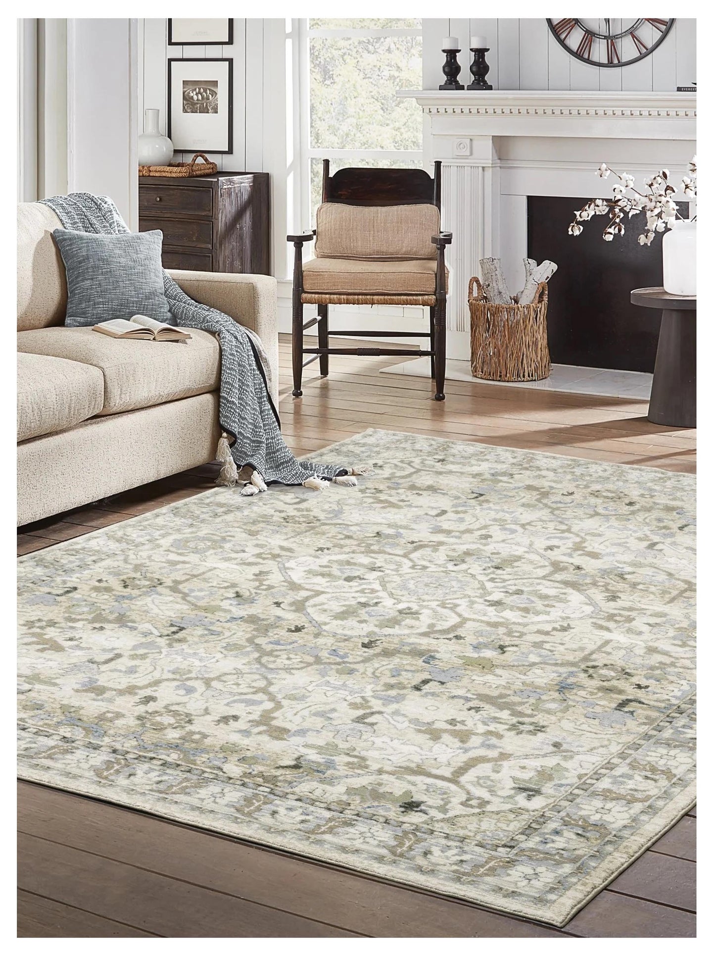 Oriental Weavers ANDORRA 8929H Grey Ivory Traditional Machinemade Rug