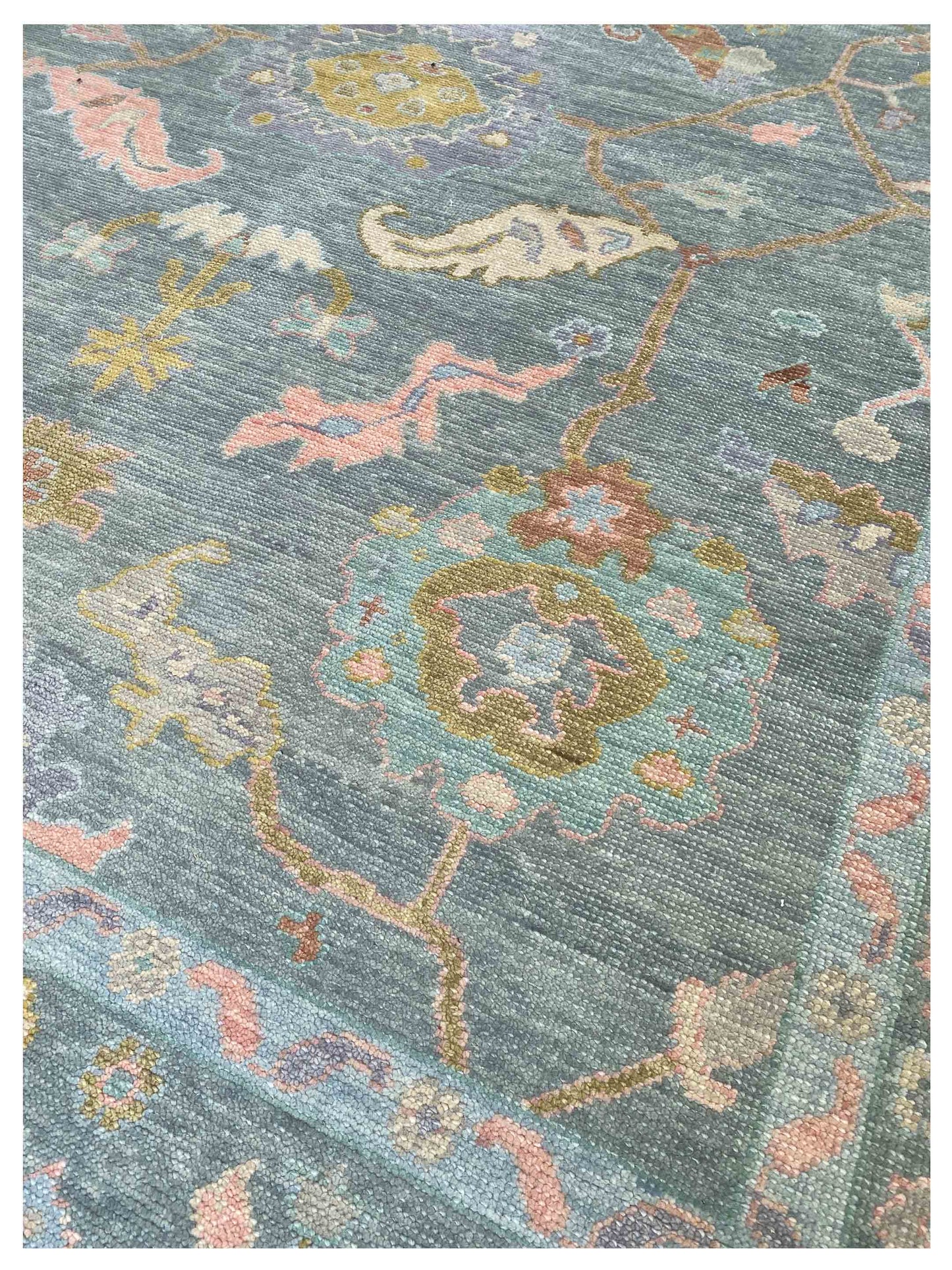 Artisan Blossom  Blue  Traditional Knotted Rug