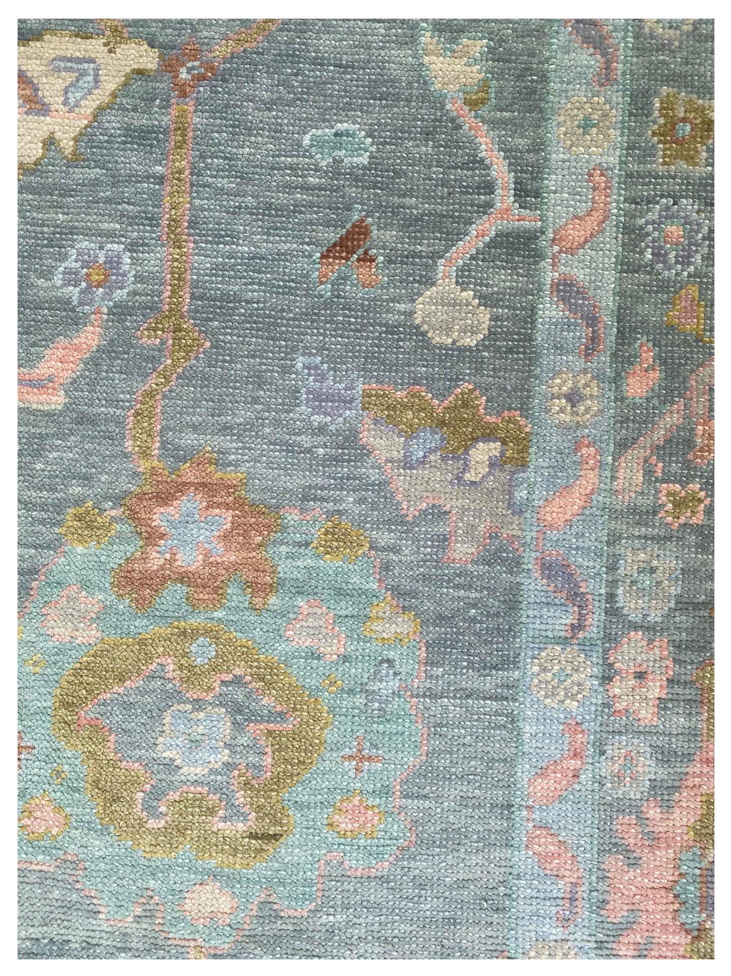 Artisan Blossom  Blue  Traditional Knotted Rug