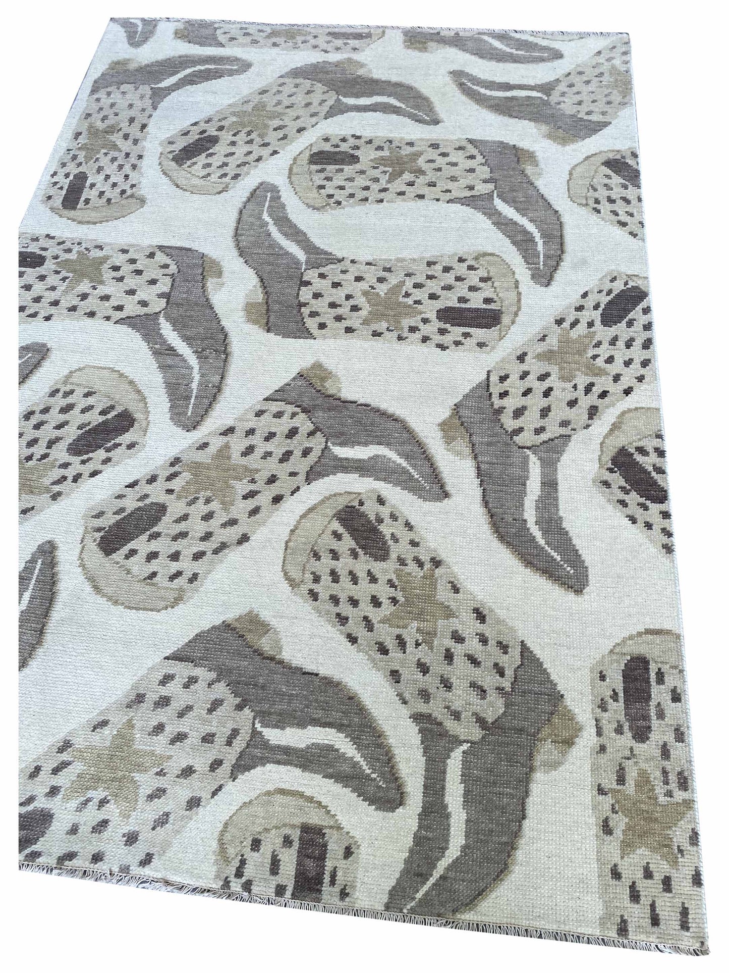 Artisan Blossom  Beige  Modern Knotted Rug