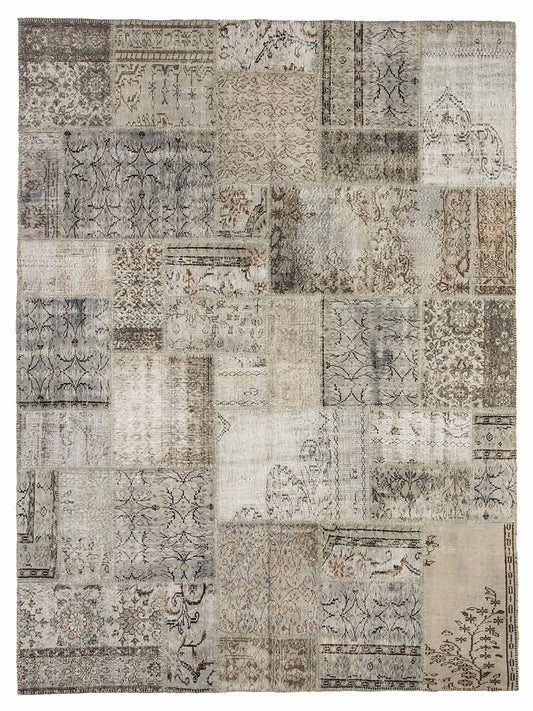 Artisan Valarie Lt.Grey Vintage Knotted Rug - Rugs - Artisan - Atlanta Designer Rugs