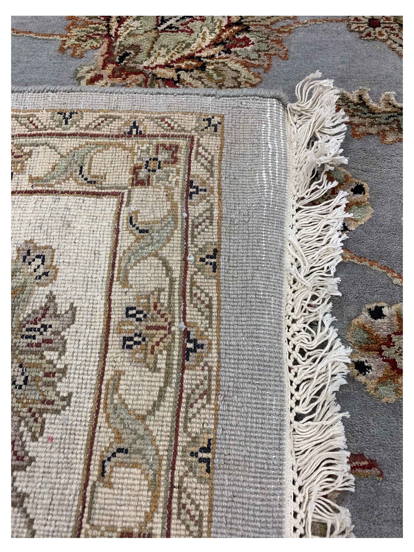 Artisan Winona Grey Ivory Traditional Knotted Rug - Rugs - Artisan - Atlanta Designer Rugs