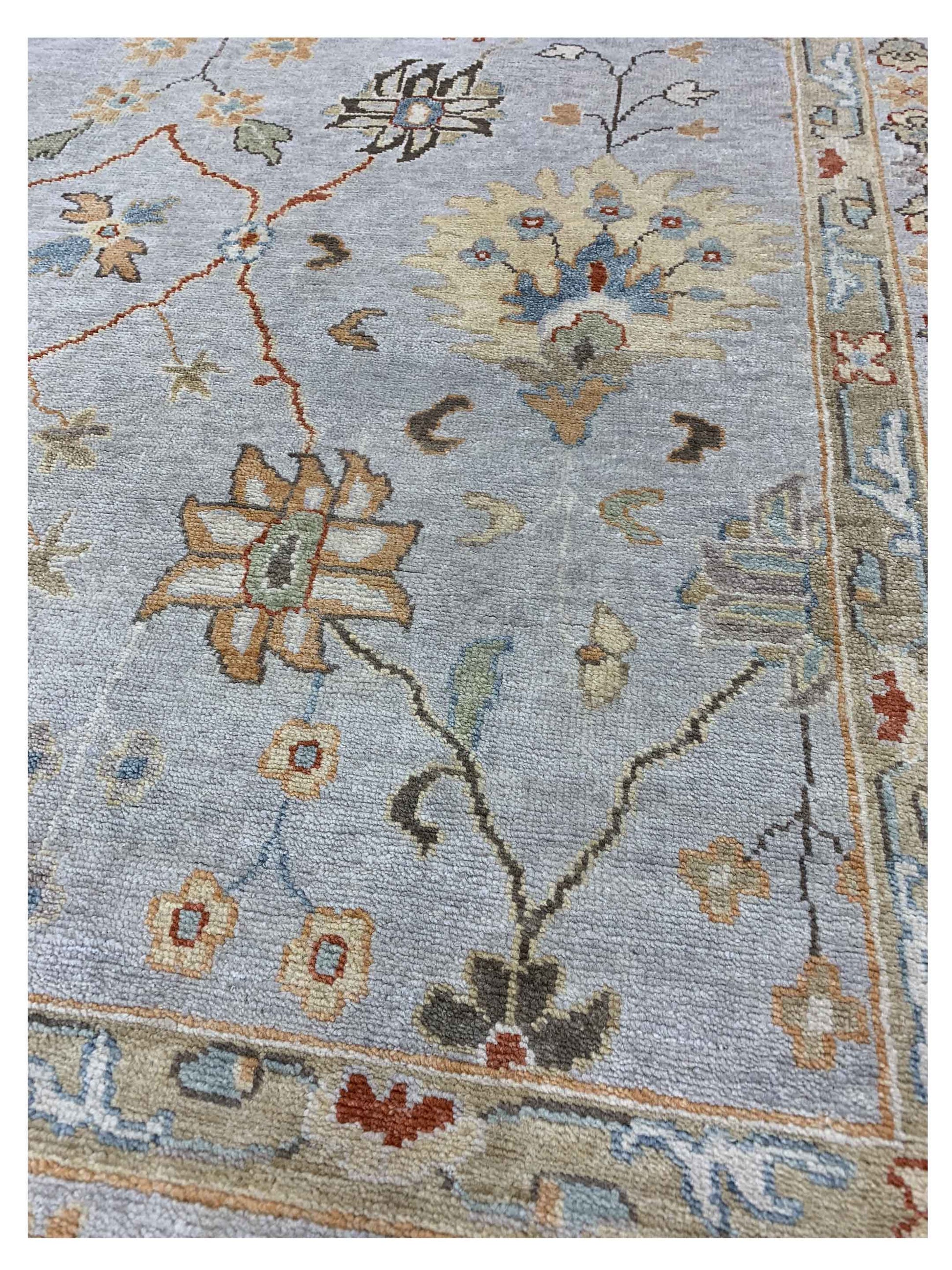 Artisan Julie Lt.Grey Beige Transitional Knotted Rug - Rugs - Artisan - Atlanta Designer Rugs