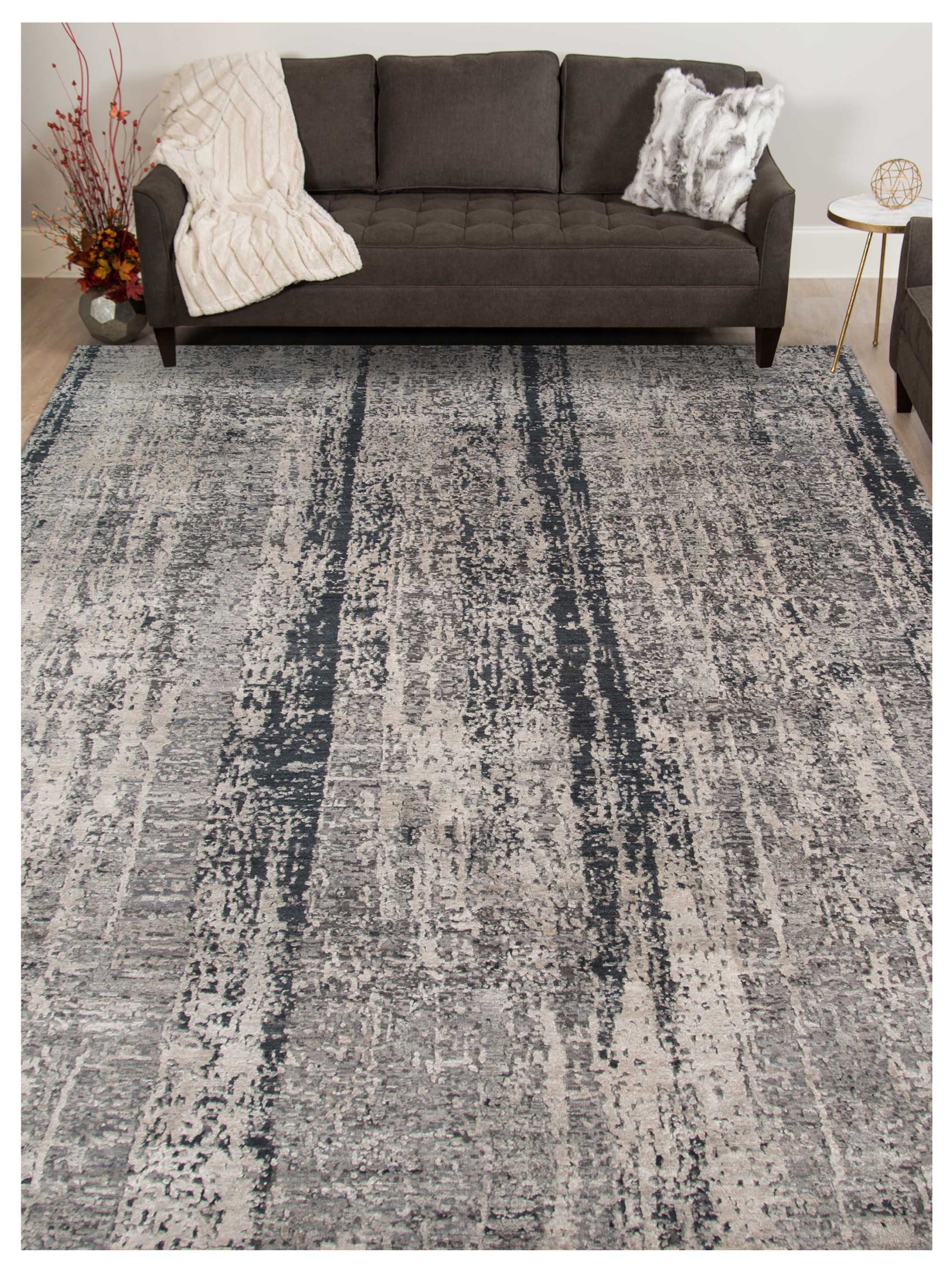 Limited Zelma WI - 438 Dark Gray Transitional Knotted Rug - Rugs - Limited - Atlanta Designer Rugs