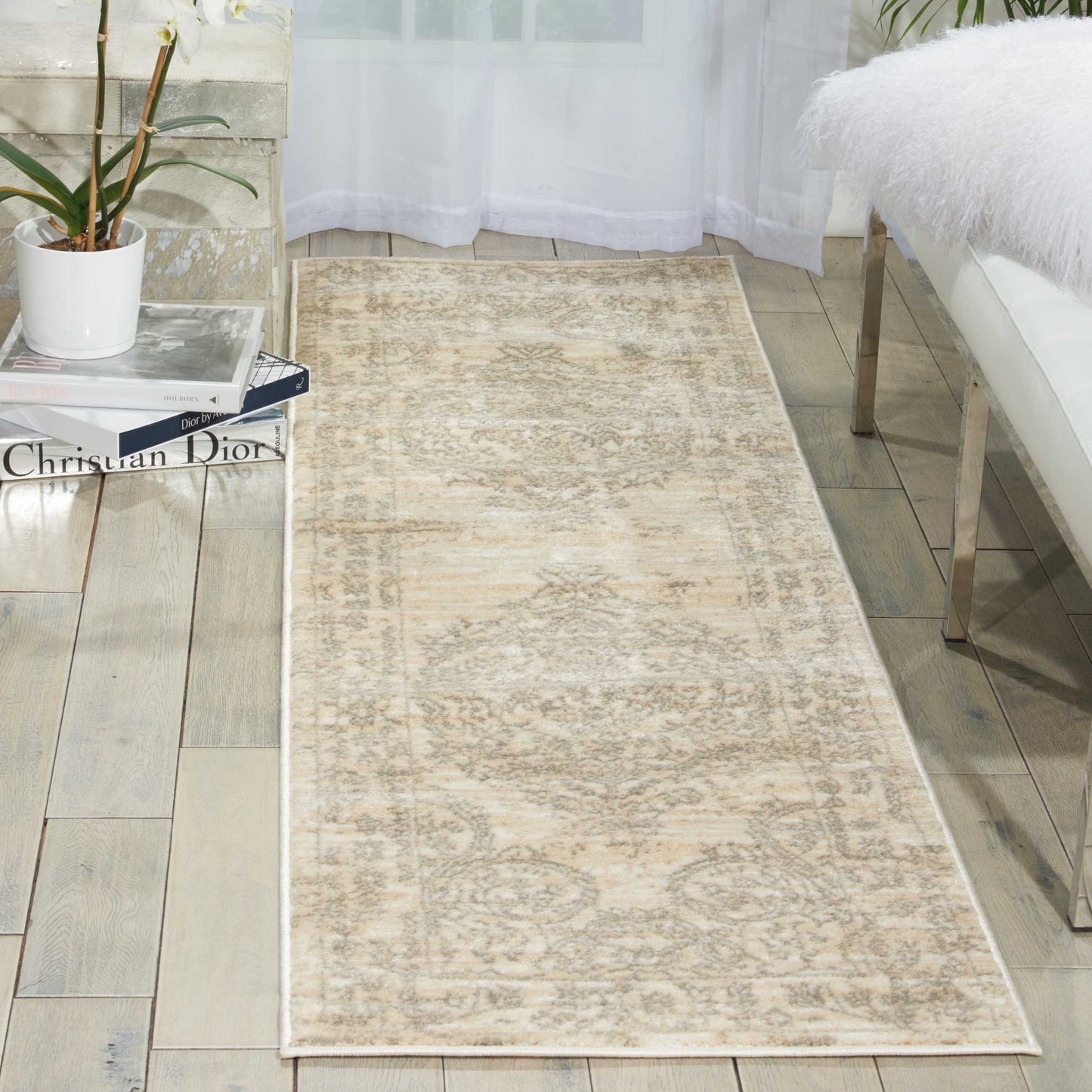 Nourison Home Euphoria EUP04 Bone  Traditional Machinemade Rug