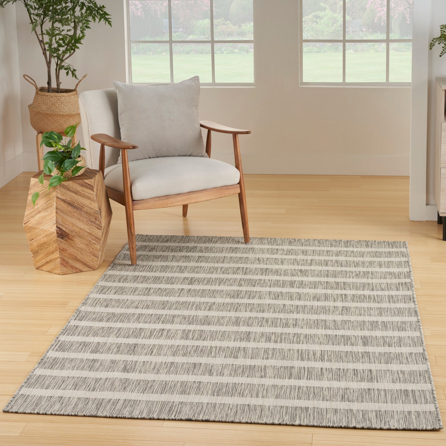 Nourison Home Positano POS03 Grey Ivory  Contemporary Machinemade Rug