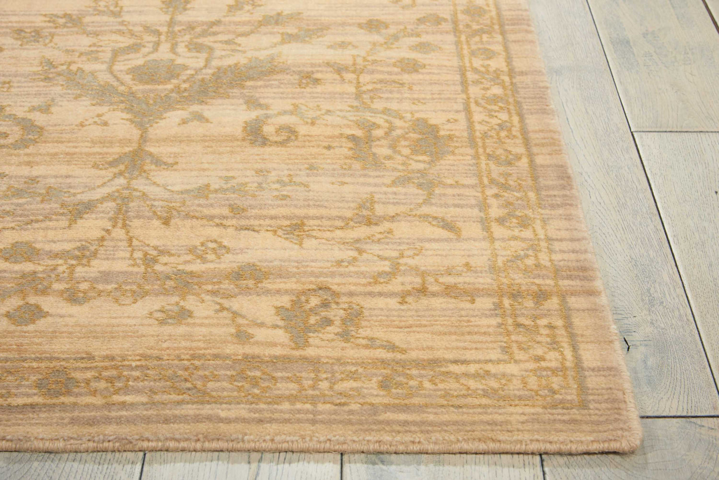 Nourison Home Silk Elements SKE29 Sand  Traditional Loom Rug