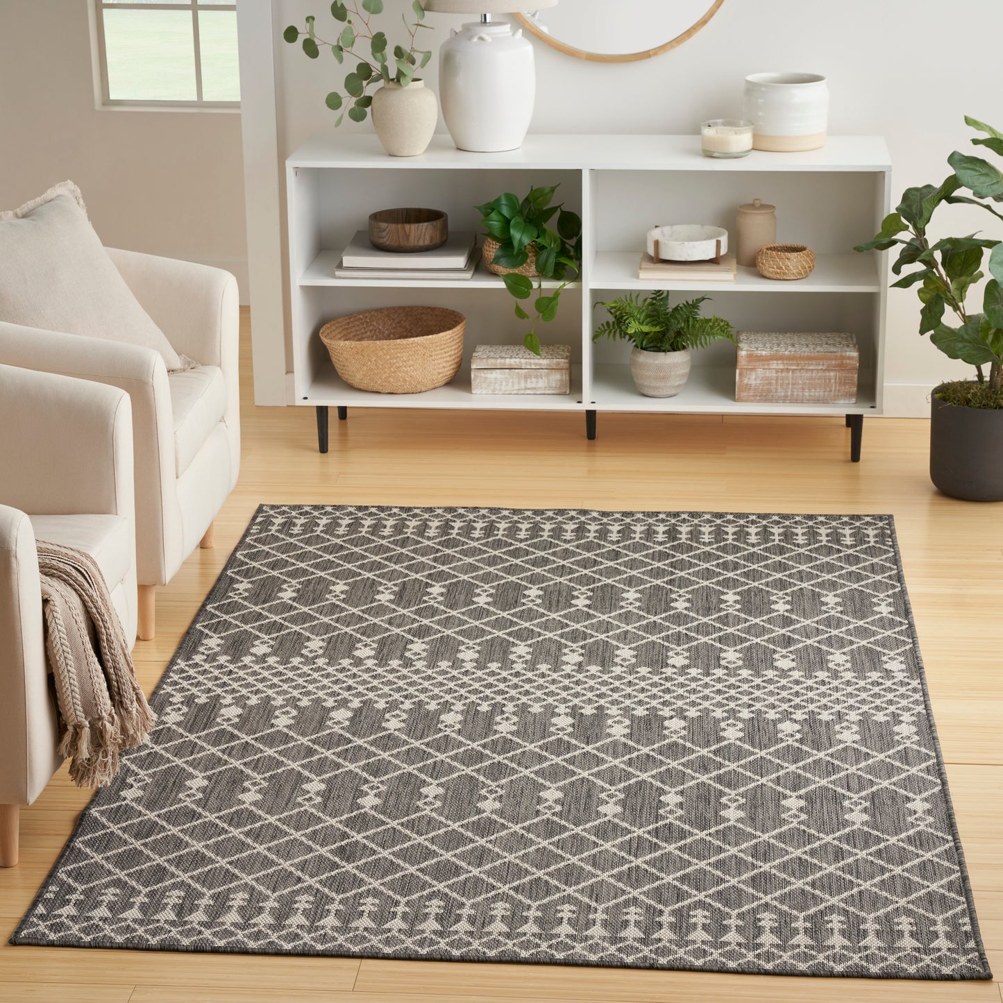 Nourison Home Positano POS02 Charcoal  Contemporary Machinemade Rug