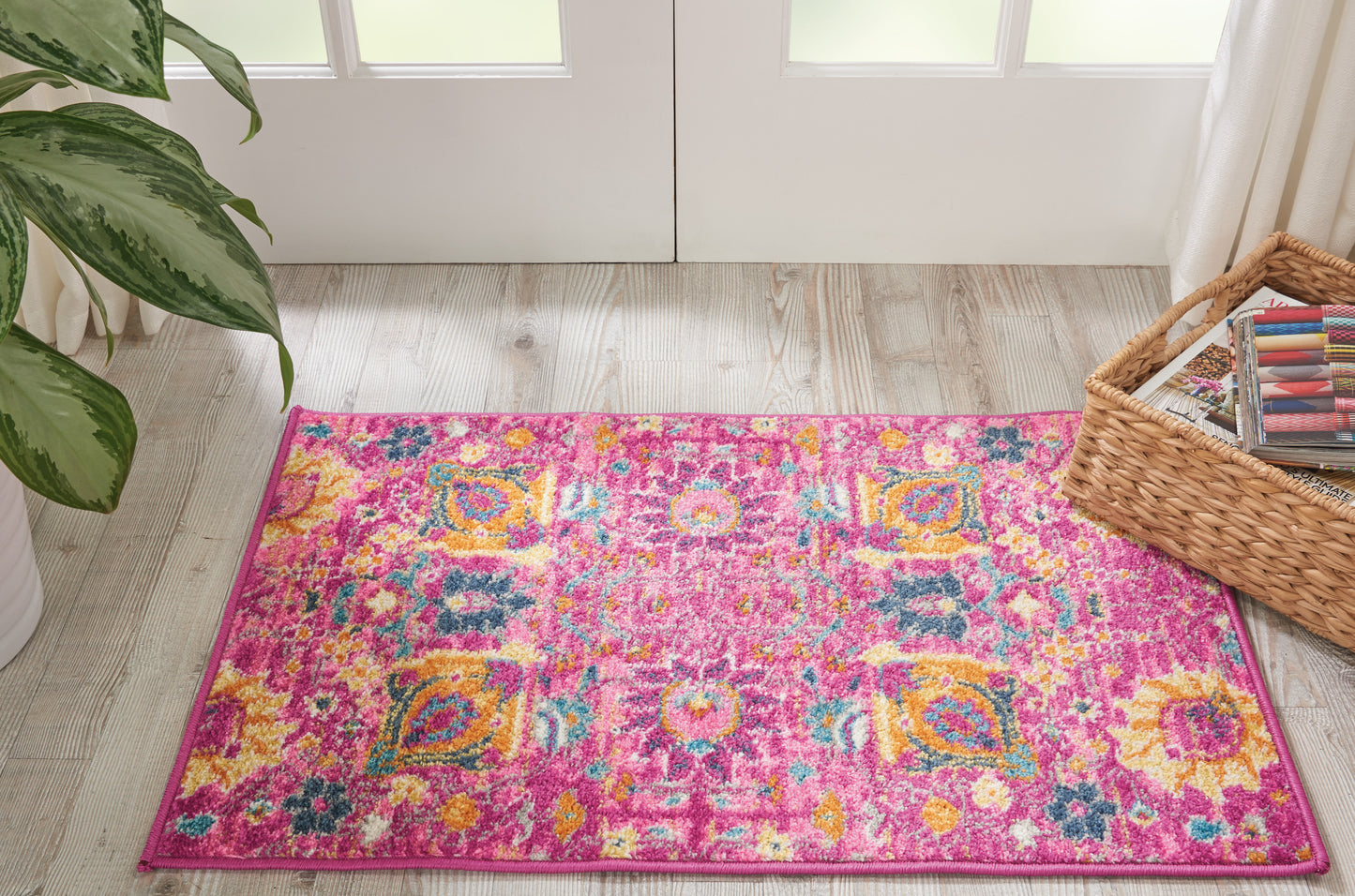 Nourison Home Passion PSN01 Fuchsia  Transitional Machinemade Rug