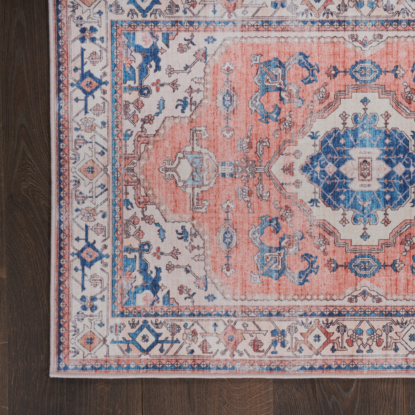 Nourison Home Fulton FUL11 Coral  Traditional Machinemade Rug