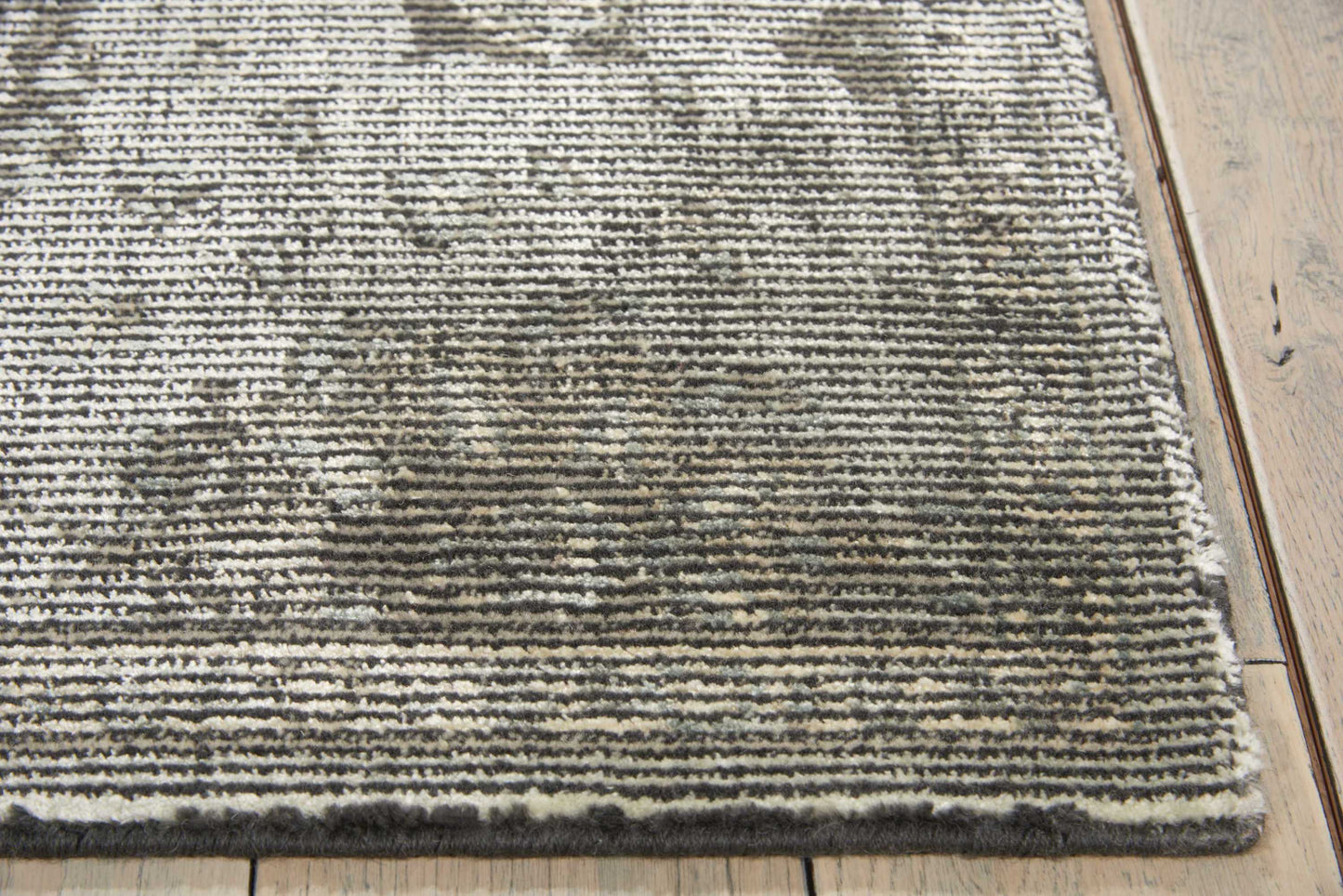 Nourison Home Luminance LUM06 Graphite  Transitional Loom Rug