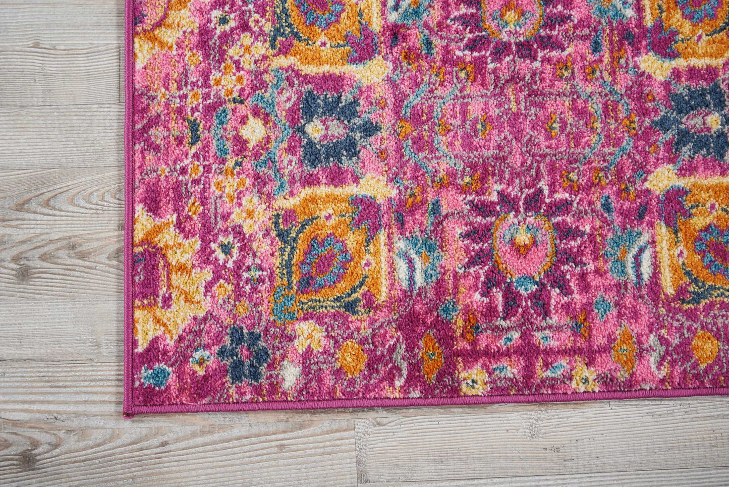 Nourison Home Passion PSN01 Fuchsia  Transitional Machinemade Rug