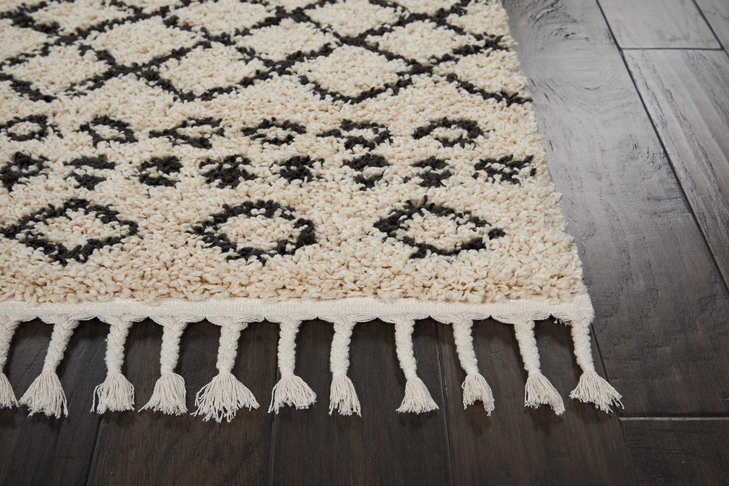 Nourison Home Moroccan Shag MRS02 Cream  Transitional Machinemade Rug