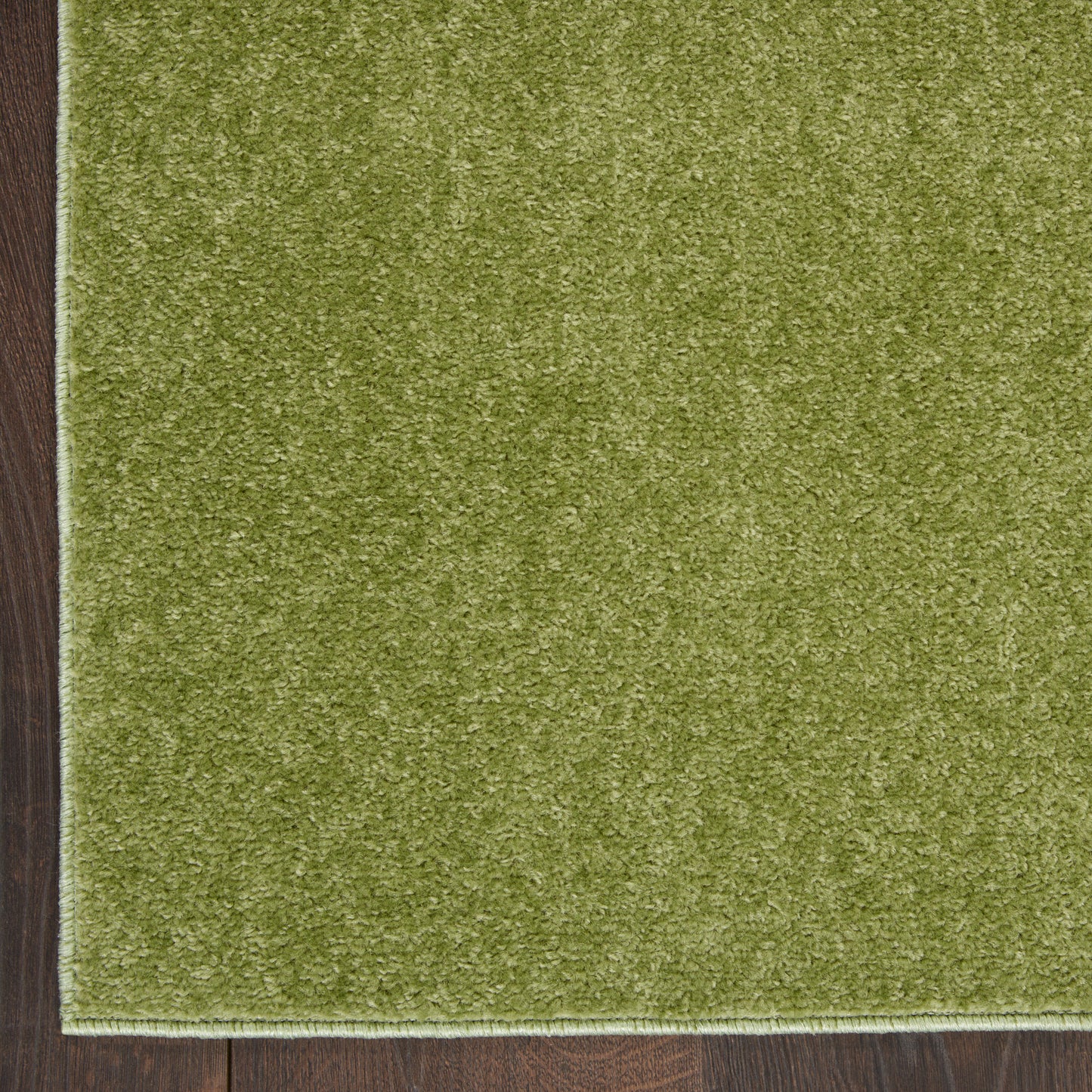 Nourison Home Nourison Essentials NRE01 Green  Contemporary Machinemade Rug