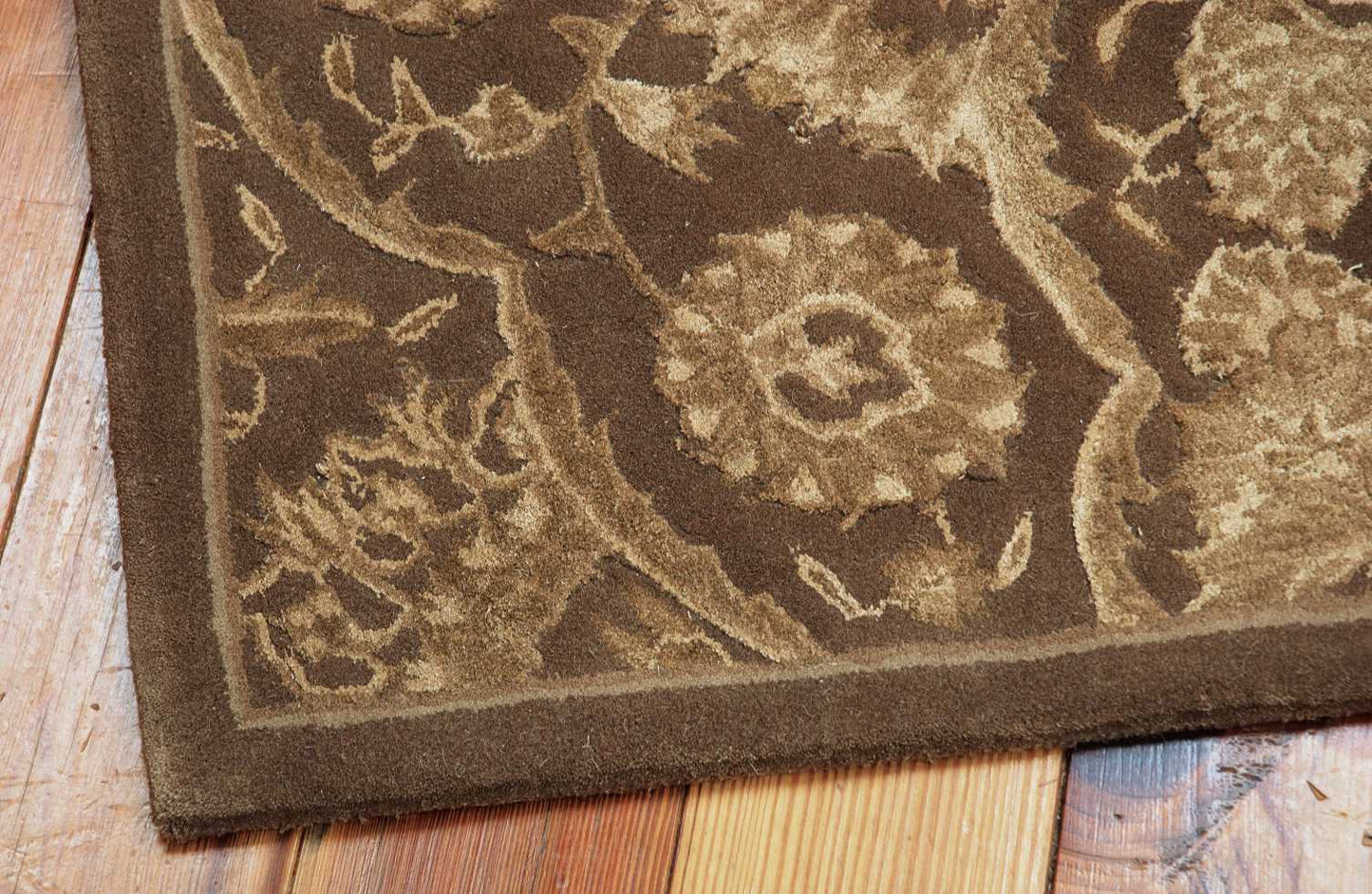 Nourison Home Regal REG02 Chocolate  Traditional Tufted Rug