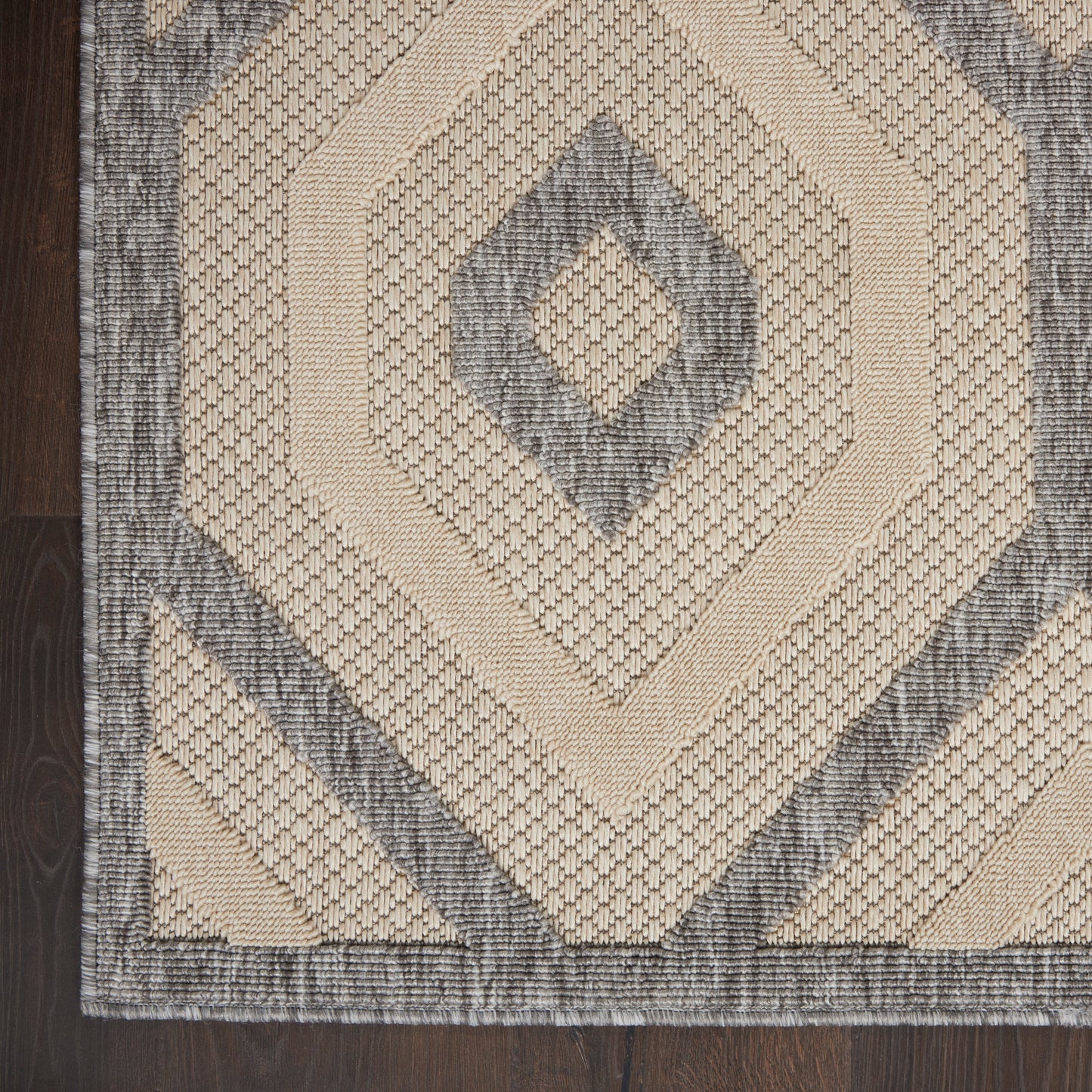 Nourison Home Cozumel CZM02 Cream  Contemporary Machinemade Rug