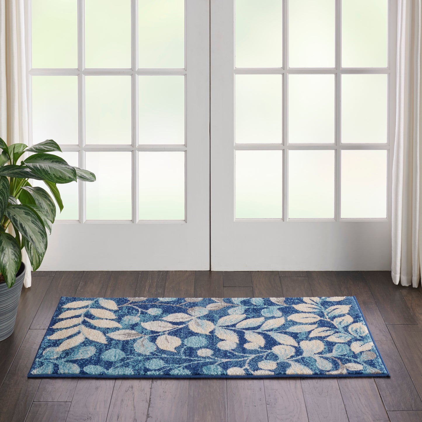 Nourison Home Tranquil TRA03 Navy  Contemporary Machinemade Rug