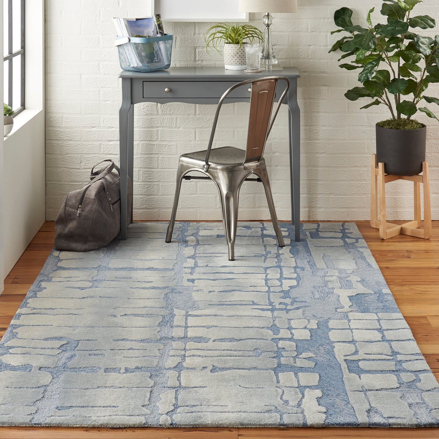 Nourison Home Symmetry SMM04 Blue Grey  Contemporary Tufted Rug