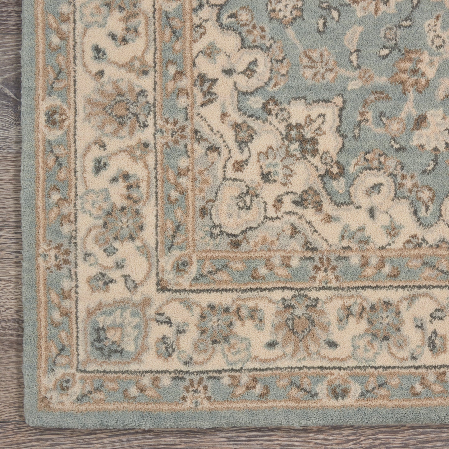 Nourison Home Living Treasures LI15 Aqua Ivory  Traditional Loom Rug