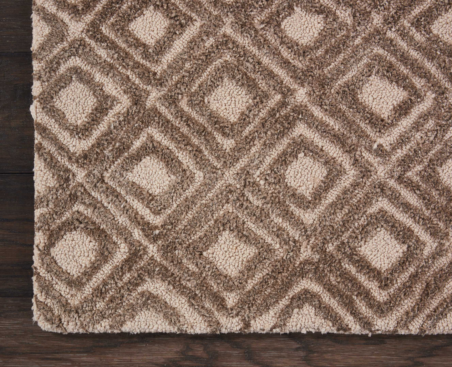 Nourison Home Deco Mod DEC02 Taupe  Transitional Tufted Rug