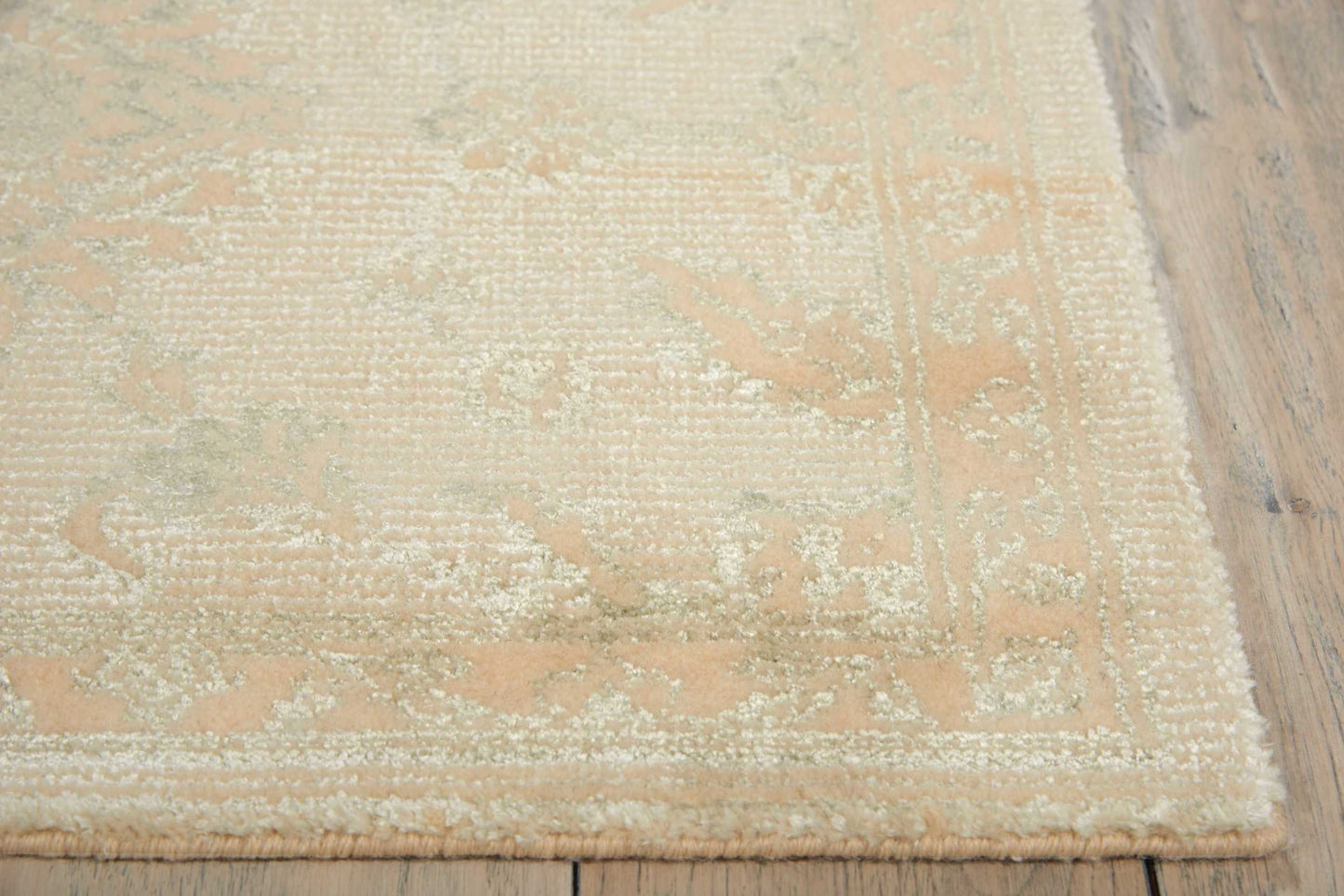 Nourison Home Luminance LUM04 Cream Mint  Transitional Loom Rug