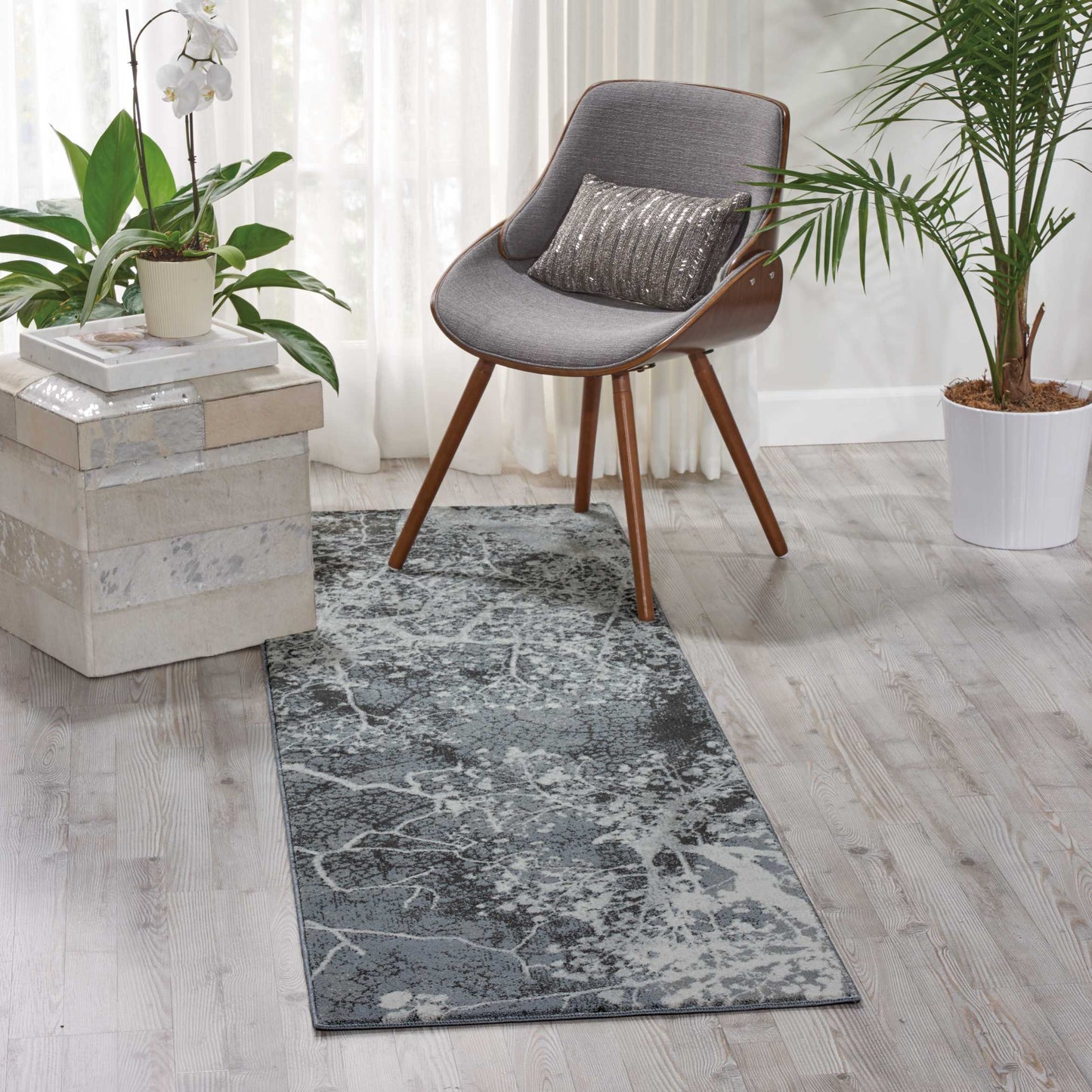 Nourison Home Maxell MAE11 Grey  Contemporary Machinemade Rug