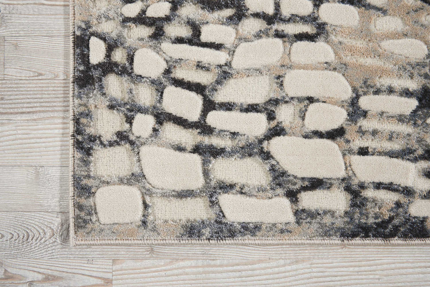 Michael Amini Gleam MA604 Flint  Contemporary Machinemade Rug