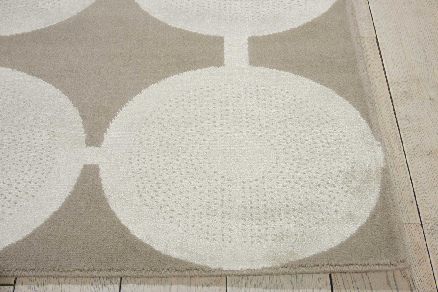 Nourison Home Luminance LUM02 Feather  Transitional Loom Rug