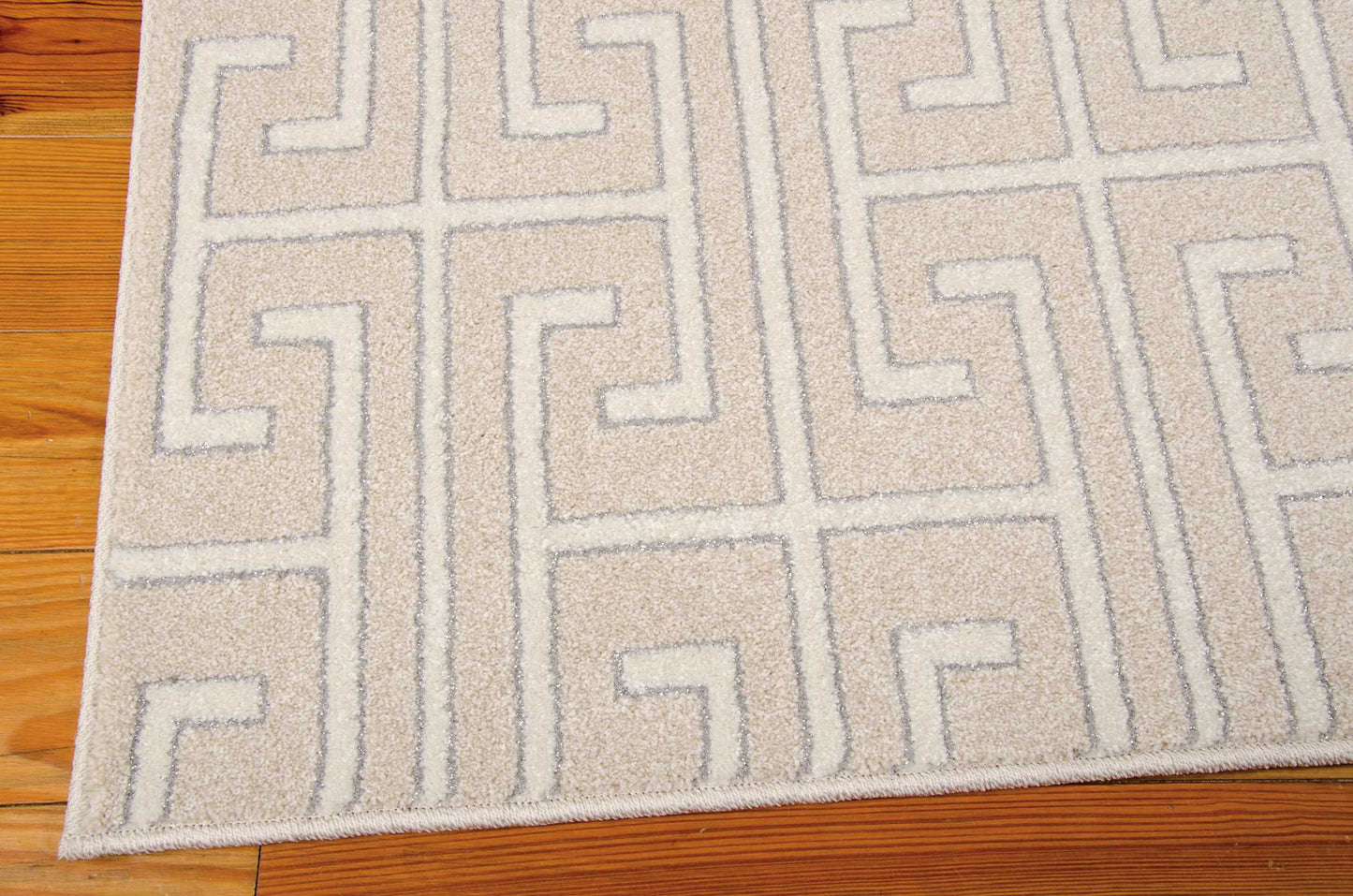 Michael Amini Glistening Nights MA507 Beige  Transitional Machinemade Rug