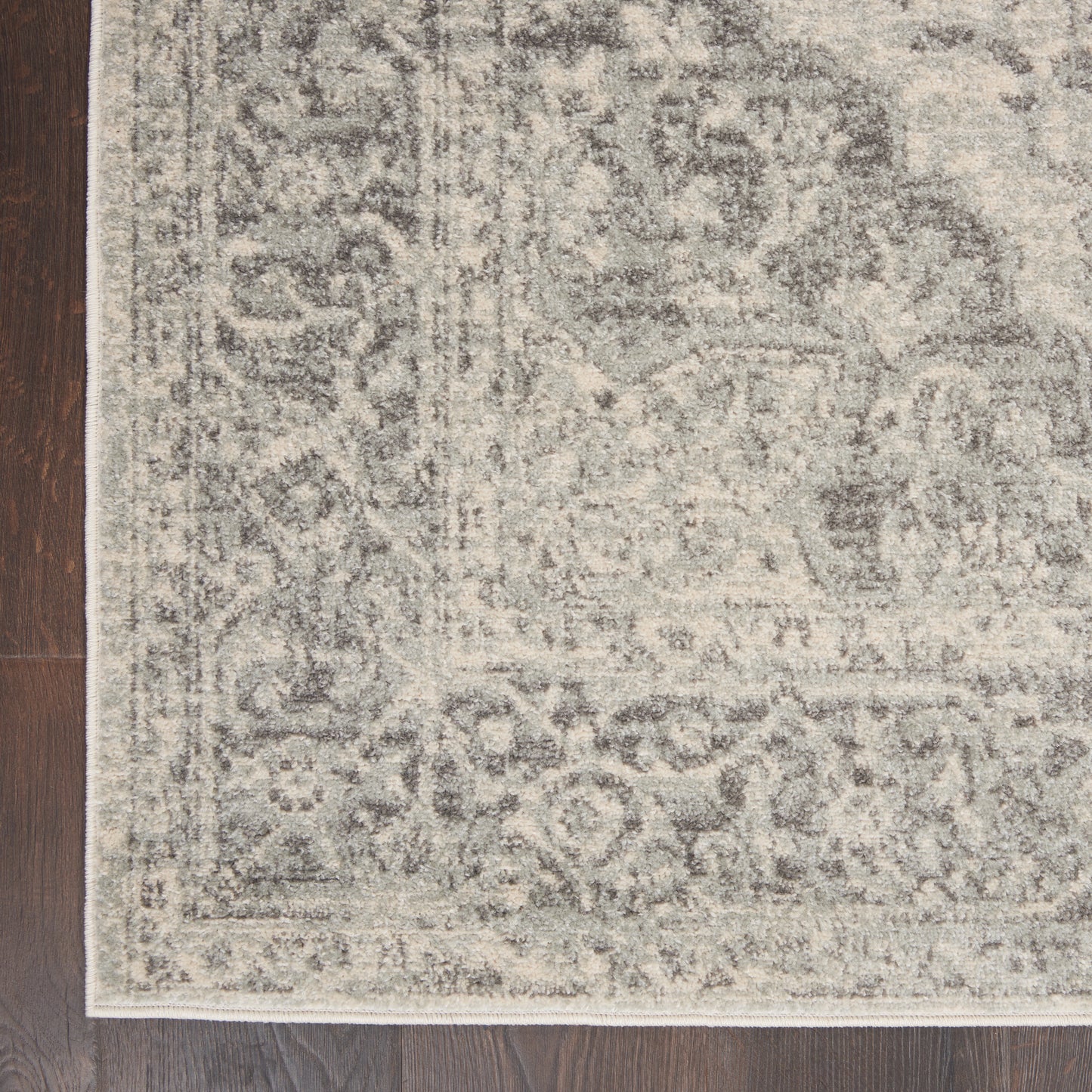 Nourison Home Tranquil TRA05 Ivory Grey  Traditional Machinemade Rug