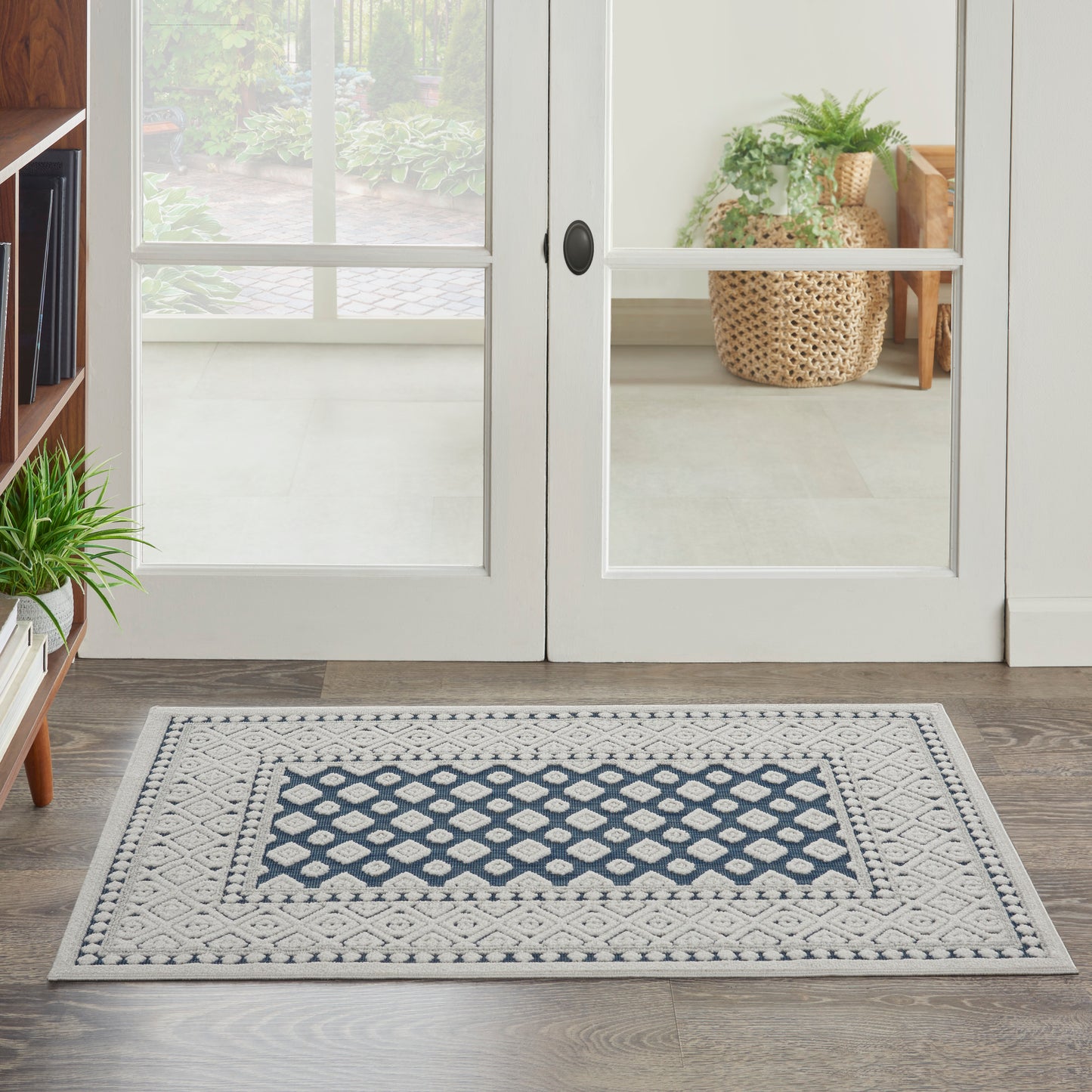 Nourison Home Key Largo KLG02 Blue  Transitional Machinemade Rug